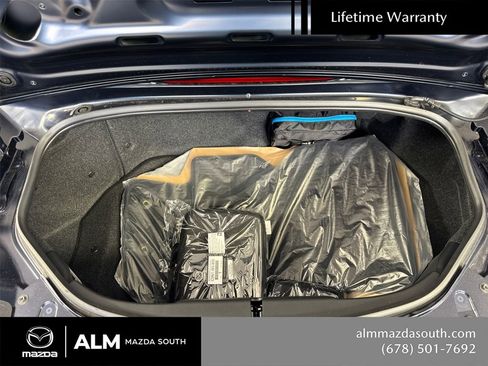 New 2026 MAZDA MX-5 Miata Club w/ Interior Package RWD image 17