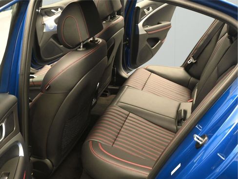 New 2026 Genesis G70 3.3T Sport Prestige image 6