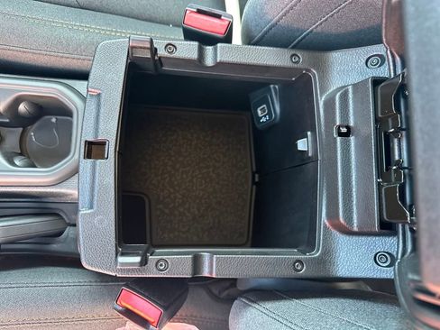 New 2025 Jeep Wrangler Sport S image 27