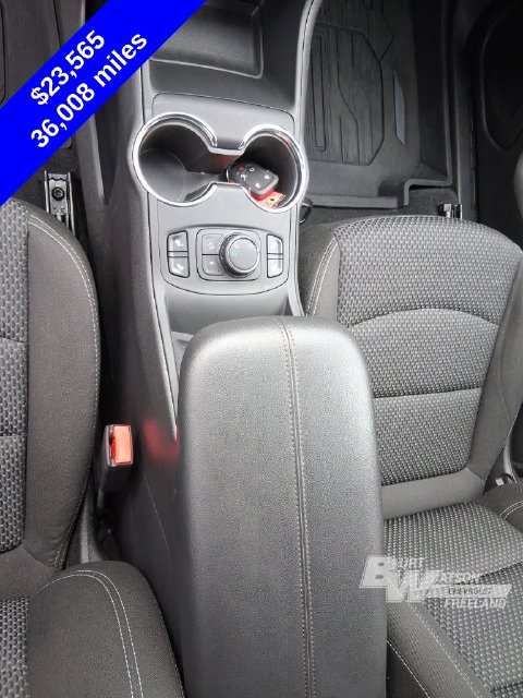 Used 2024 GMC Terrain SLE w/ Driver Convenience Package AWD/4WD image 28