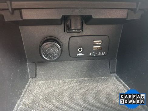 Used 2019 Subaru Outback 2.5i Premium image 23