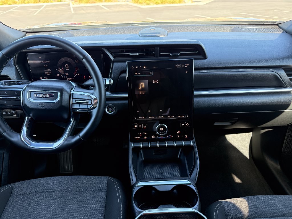Used 2025 GMC Terrain Elevation FWD image 13