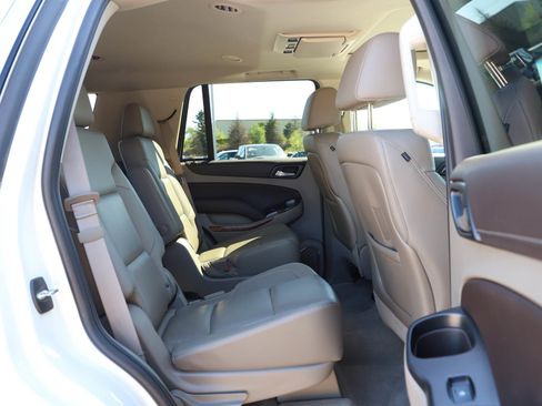 Used 2015 Chevrolet Tahoe LTZ AWD/4WD image 12