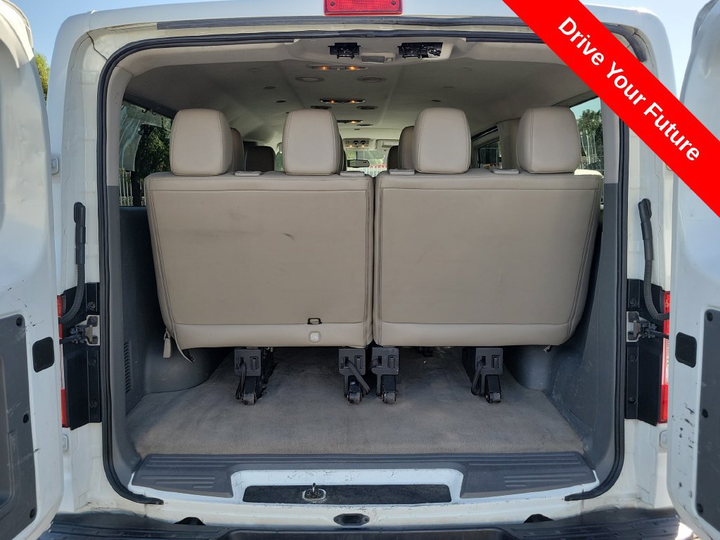 Used 2019 Nissan NV 3500 SL RWD image 28