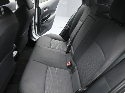 Used 2023 Toyota Corolla SE image 28