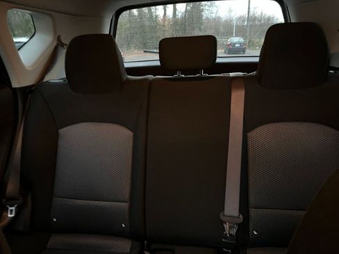 Used 2025 Kia Soul LX w/ LX Technology Package image 36