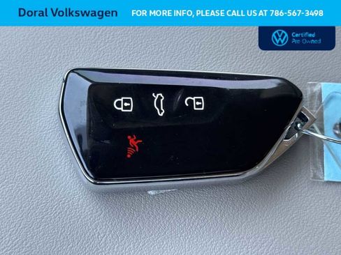 Certified 2024 Volkswagen Atlas SE image 28