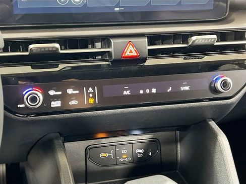 New 2026 Kia Sportage EX image 15