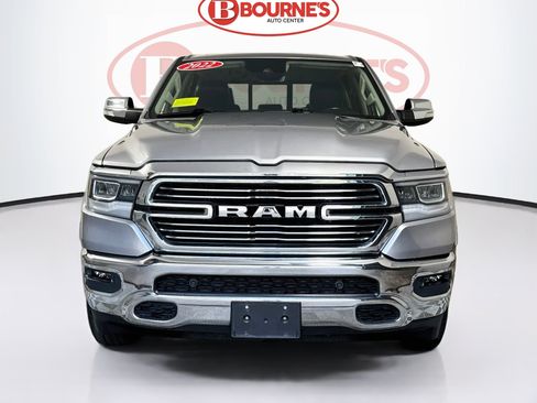 Used 2022 RAM 1500 Laramie AWD/4WD image 5