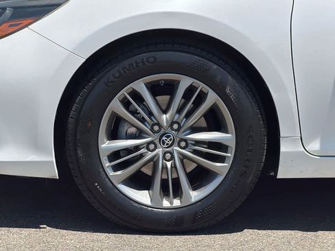 Used 2016 Toyota Camry SE FWD image 28