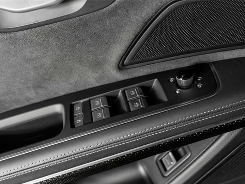 Used 2022 Audi S8 w/ S8 Executive Package image 51