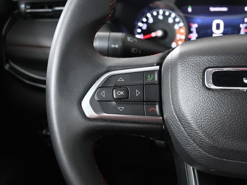 Used 2024 Jeep Compass Trailhawk AWD/4WD image 34