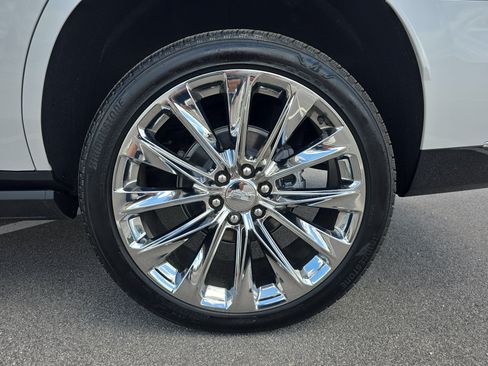 New 2025 Cadillac Escalade Premium Luxury w/ Touring Package AWD/4WD image 38