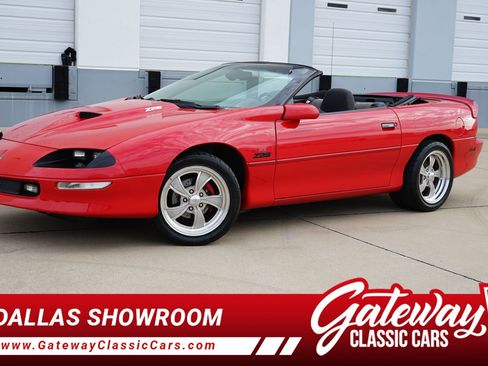 Used 1995 Chevrolet Camaro Z28 image 1