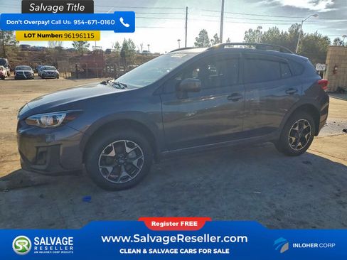Used 2020 Subaru Crosstrek 2.0i Premium w/ Moonroof Package 2 AWD/4WD image 1