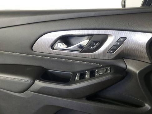 Used 2022 Chevrolet Traverse Premier w/ Redline Edition AWD/4WD image 31