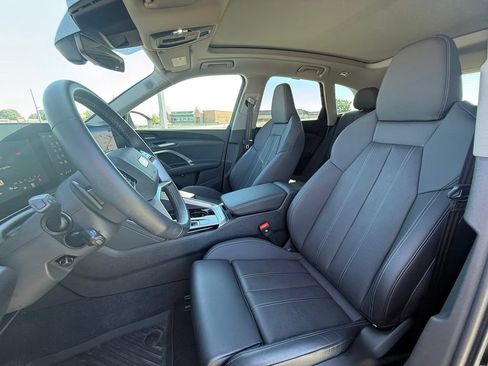 Used 2025 Audi Q5 Premium Plus w/ Premium Plus AWD/4WD image 28