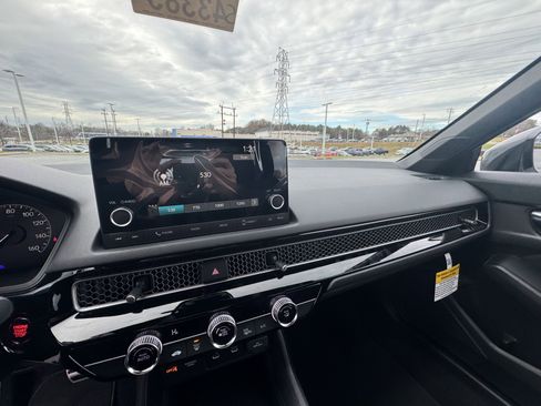 New 2026 Honda Civic Sport image 16