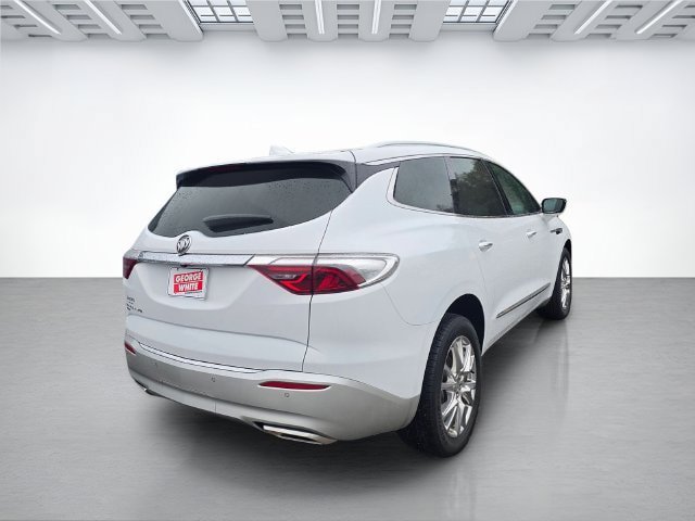 Used 2023 Buick Enclave Essence w/ Experience Buick Package AWD/4WD image 4