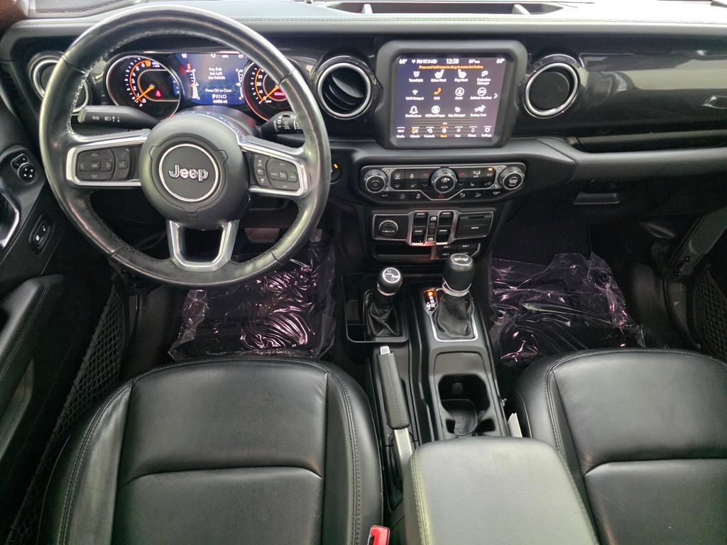 Used 2021 Jeep Wrangler Unlimited Sahara AWD/4WD image 12