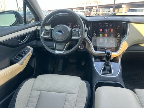 Used 2025 Subaru Outback Premium image 18