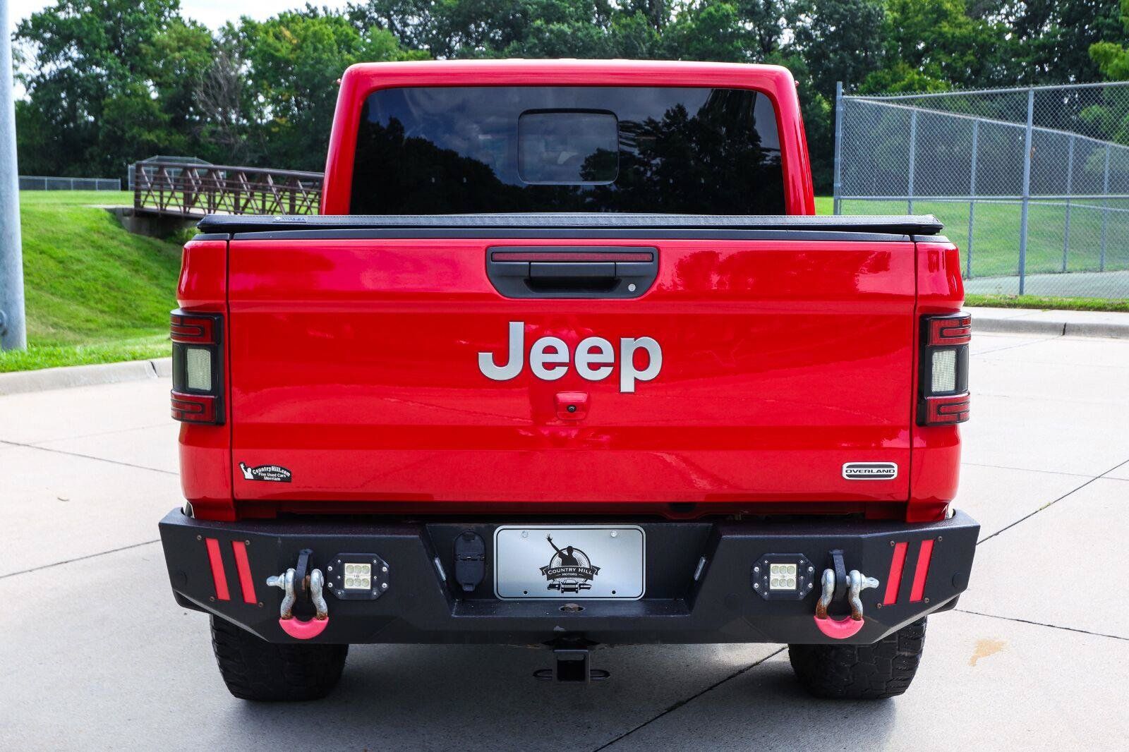 Used 2021 Jeep Gladiator Overland AWD/4WD image 17