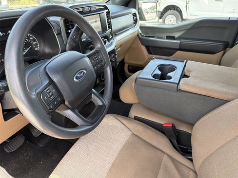 Used 2023 Ford F150 XLT image 11