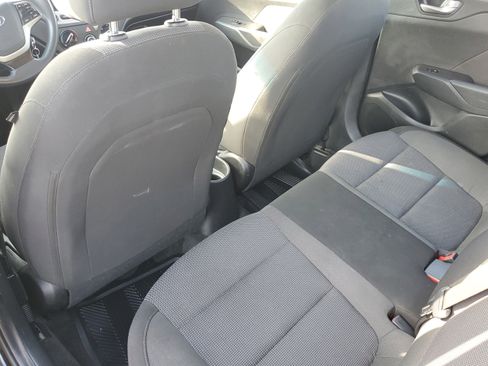 Used 2020 Hyundai Accent SE FWD image 9