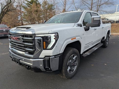New 2026 GMC Sierra 2500 SLT w/ SLT Premium Package image 4