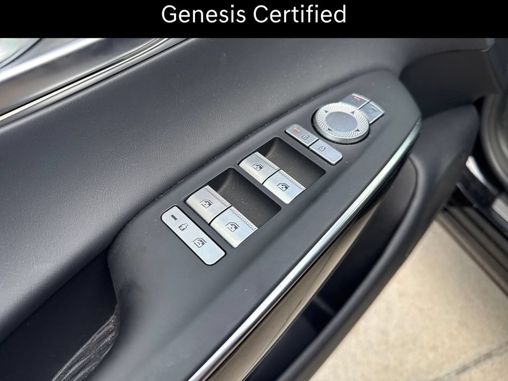 Certified 2026 Genesis GV70 2.5T AWD/4WD image 11