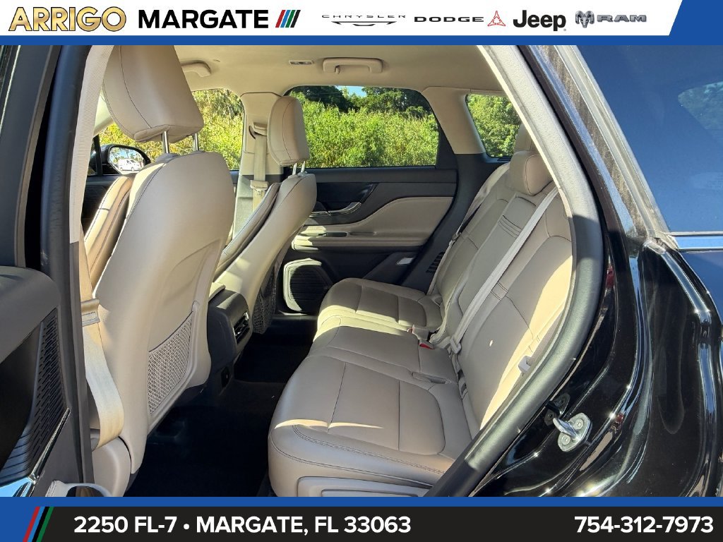 Used 2022 Lincoln Corsair FWD image 11