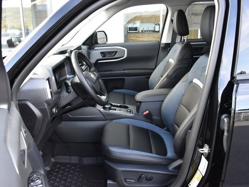 New 2025 Ford Bronco Sport Outer Banks w/ Topo Graphic Package image 24