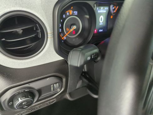 New 2026 Jeep Gladiator Sport image 21