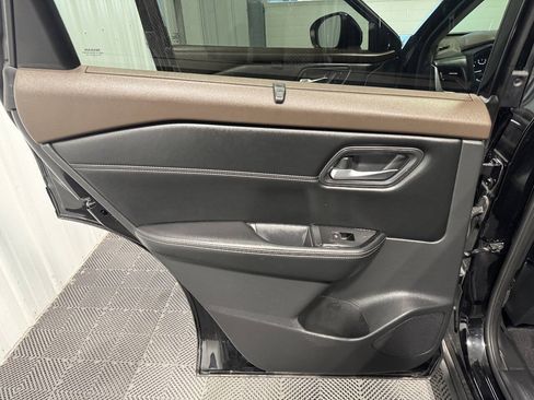 Used 2022 Nissan Rogue SL w/ SL Premium Package AWD/4WD image 16