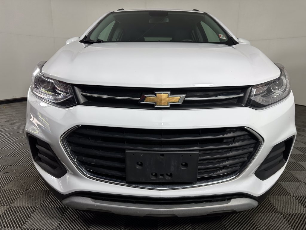 Used 2020 Chevrolet Trax LT w/ Driver Confidence Package FWD image 8