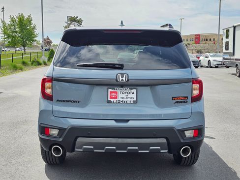 Used 2022 Honda Passport TrailSport image 36