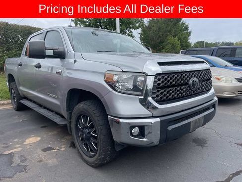 Used 2019 Toyota Tundra SR5 w/ SR5 Upgrade Package AWD/4WD image 13