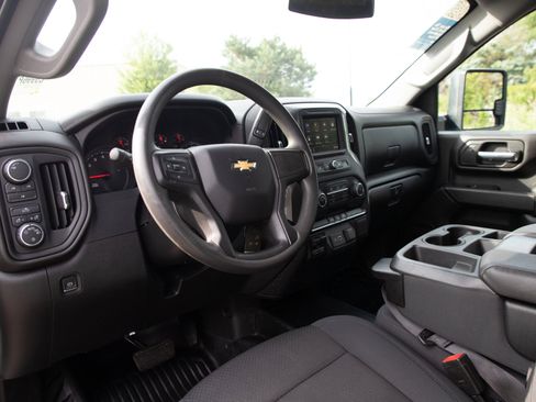 Used 2021 Chevrolet Silverado 2500 W/T w/ WT Convenience Package AWD/4WD image 23
