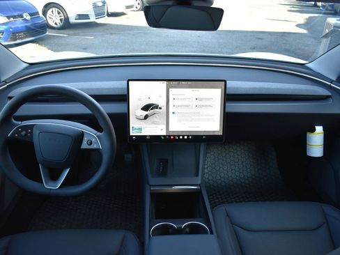 Used 2025 Tesla Model 3 Long Range AWD/4WD image 11