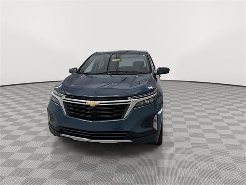 Certified 2024 Chevrolet Equinox LT w/ LPO, Floor Liner Package image 4