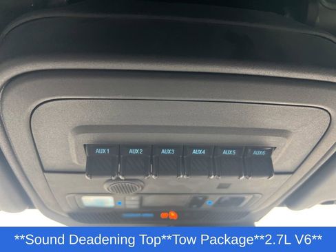 Used 2023 Ford Bronco Wildtrak image 17