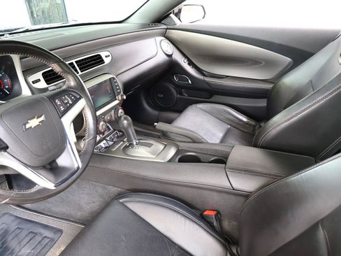Used 2013 Chevrolet Camaro LT RWD image 16