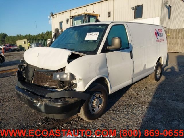 Used 2020 Chevrolet Express 2500 RWD image 3