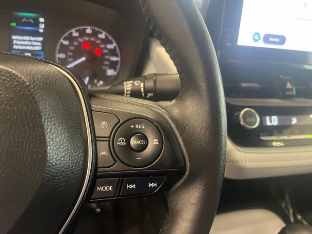 Used 2024 Toyota Corolla SE AWD/4WD image 15