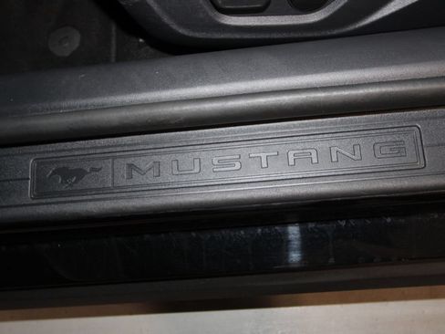 Used 2024 Ford Mustang GT RWD image 7