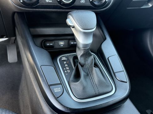 Used 2024 Kia Soul LX w/ Option Group 015 image 20