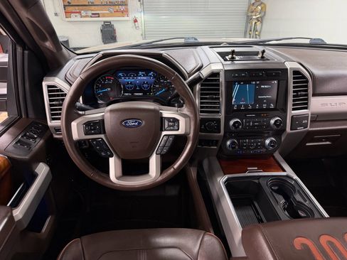Used 2017 Ford F350 King Ranch w/ King Ranch Ultimate Package AWD/4WD image 24