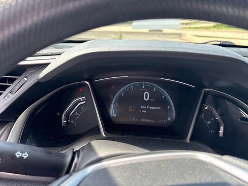 Used 2017 Honda Civic EX image 13