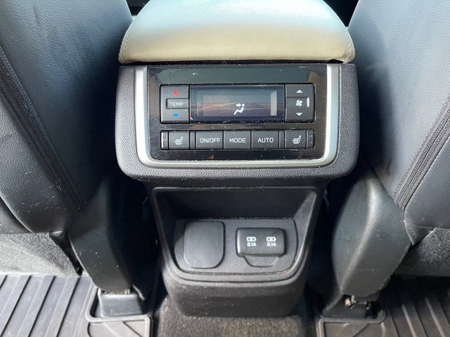 Used 2019 Subaru Ascent Limited AWD/4WD image 24