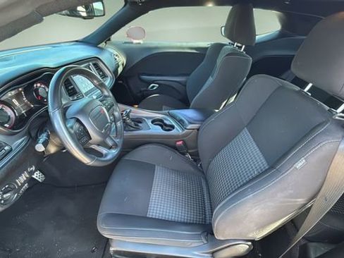 Used 2023 Dodge Challenger R/T w/ Blacktop Package image 18